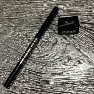New -Buxom Waterproof Eyeliner